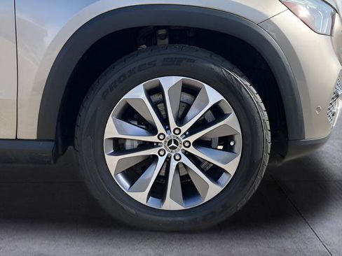 Used 2021 Mercedes-Benz GLE 350 w/ Premium Package image 45