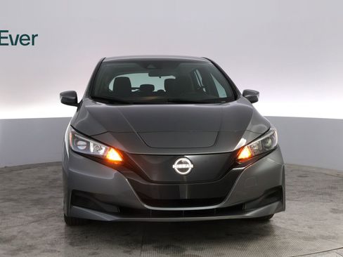 Used 2025 Nissan Leaf S FWD image 12