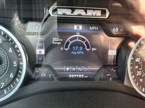 Used 2023 RAM 1500 Big Horn AWD/4WD image 15