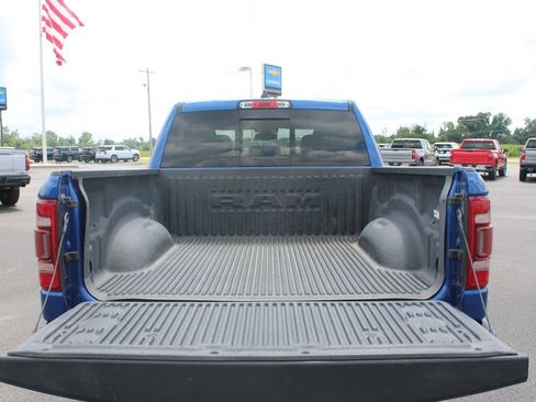 Used 2019 RAM 1500 Laramie w/ Sport Appearance Package AWD/4WD image 16