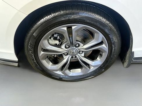 Used 2025 Honda Accord EX-L image 14