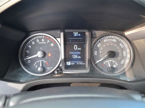 Used 2021 Toyota Tacoma TRD Sport image 15