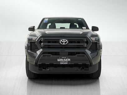 New 2025 Toyota Tacoma SR
