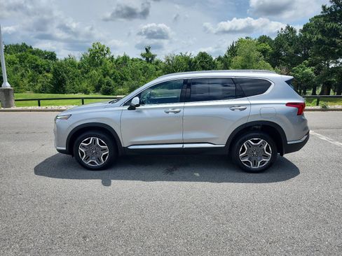Used 2023 Hyundai Santa Fe Limited AWD/4WD image 2