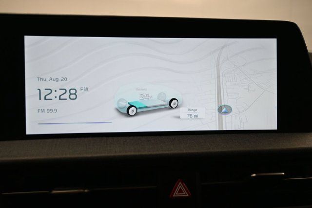 Used 2024 Kia EV6 Wind RWD image 13