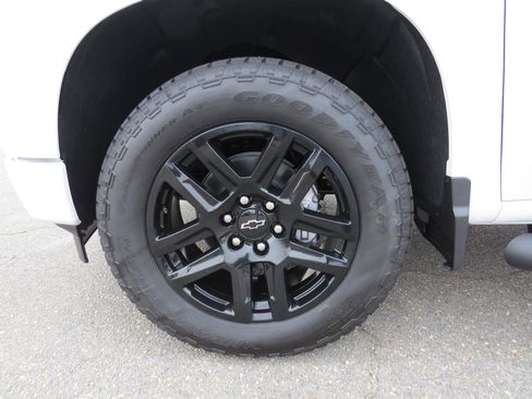 New 2026 Chevrolet Silverado 1500 Custom w/ Turbomax Blackout Package image 14