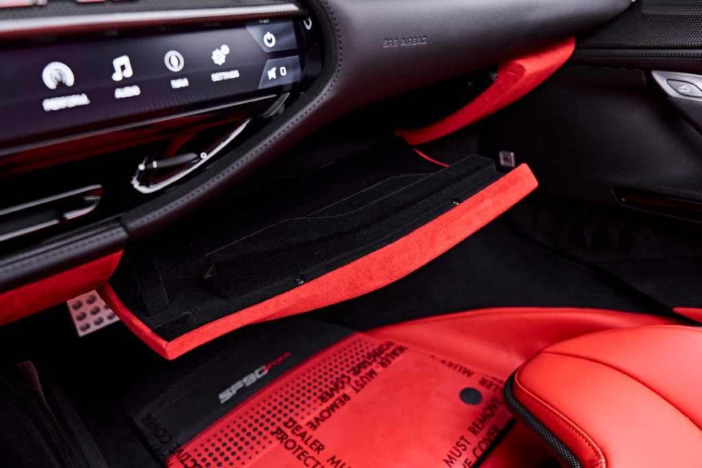 Used 2024 Ferrari SF90 Spider AWD/4WD image 93