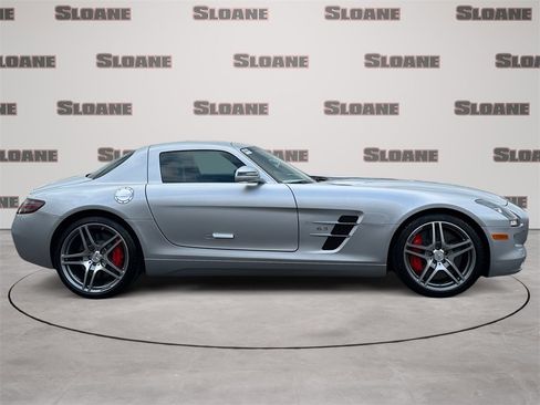 Used 2012 Mercedes-Benz SLS AMG Coupe image 6