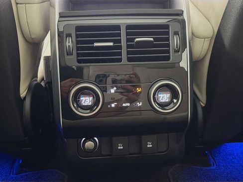 Used 2021 Land Rover Range Rover Sport HSE Silver Edition AWD/4WD image 24