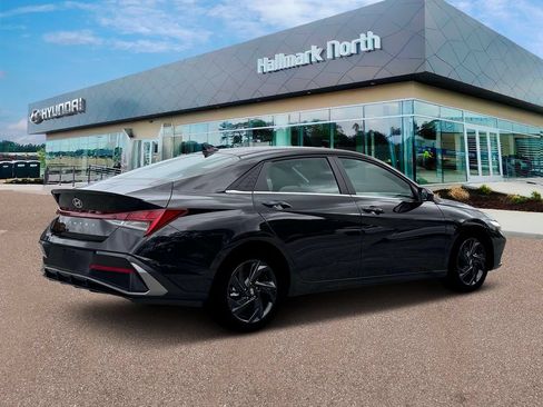 New 2026 Hyundai Elantra SEL Sport Premium FWD image 8