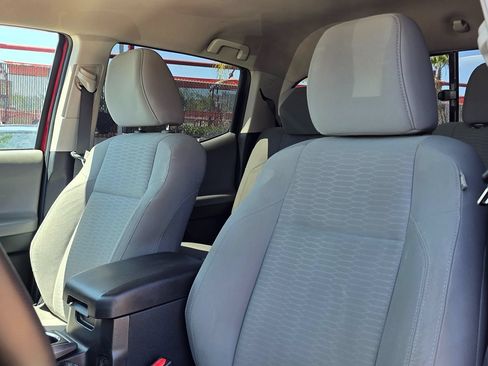 Used 2019 Toyota Tacoma SR5 RWD image 24