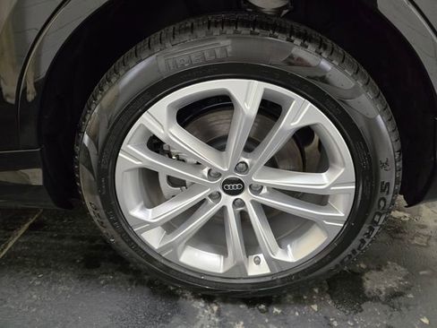Used 2026 Audi Q7 3.0T Premium Plus w/ Premium Plus Package image 9