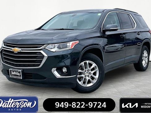 Used 2019 Chevrolet Traverse LT w/ LPO, Cargo Package FWD image 1