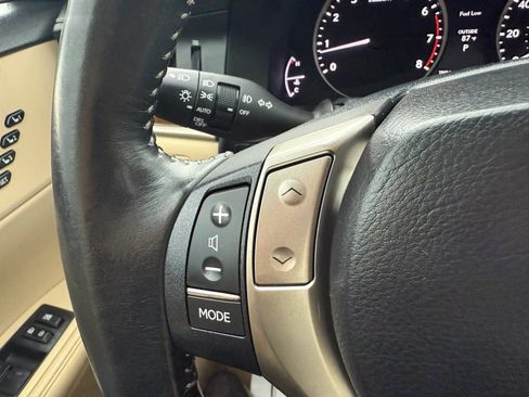 Used 2014 Lexus ES 350 w/ Premium Package FWD image 26