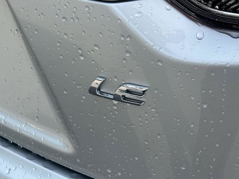 Certified 2025 Toyota Corolla LE FWD image 10