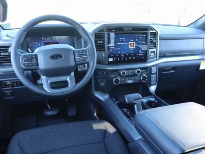 New 2025 Ford F150 XLT w/ Equipment Group 302A MID