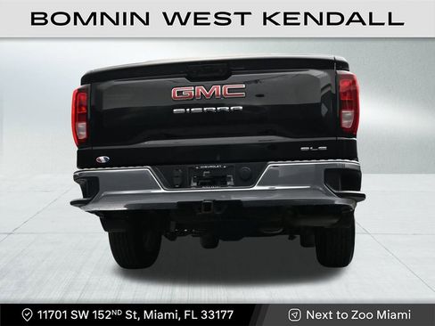 Used 2023 GMC Sierra 1500 SLE image 24