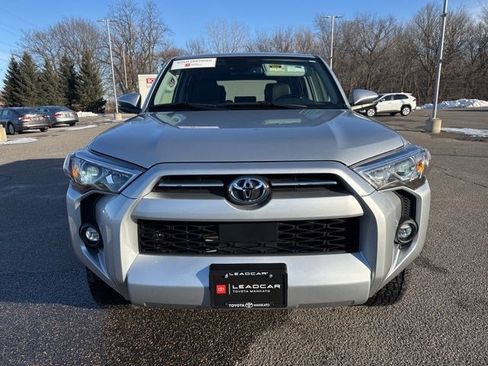 Certified 2024 Toyota 4Runner SR5 Premium image 4