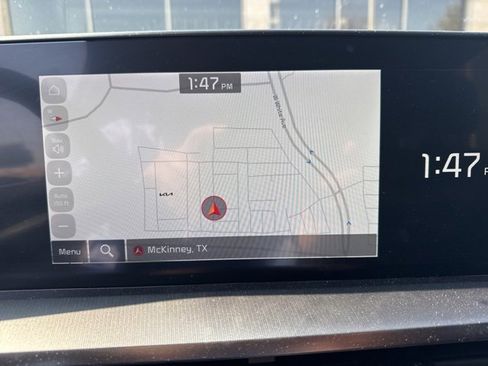 Used 2024 Kia Telluride S w/ S Sunroof Package image 7