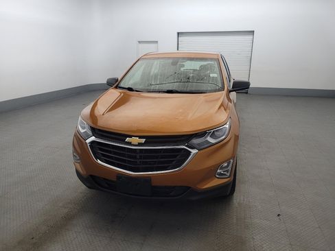 Used 2018 Chevrolet Equinox LS FWD image 15