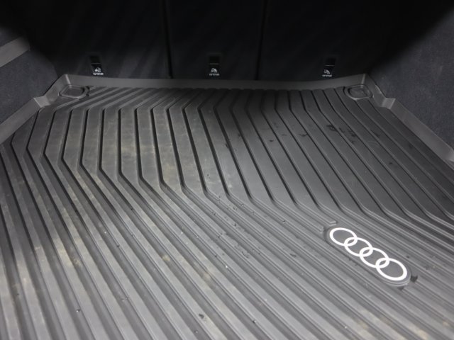 Certified 2025 Audi Q5 Premium w/ Premium Plus AWD/4WD image 25