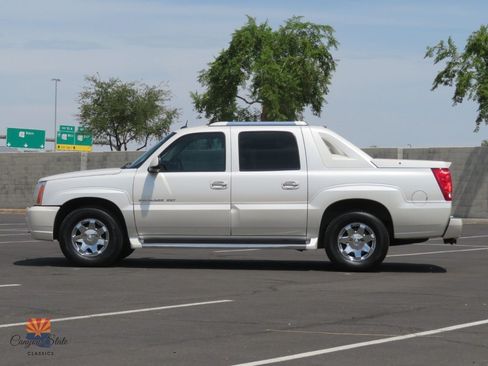 Used 2004 Cadillac Escalade EXT AWD/4WD image 9