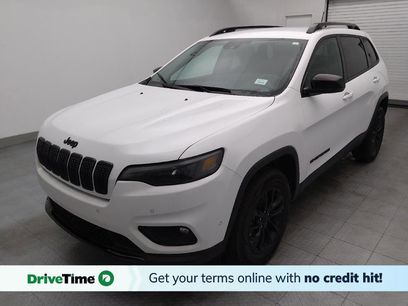 Used 2023 Jeep Cherokee Altitude Lux