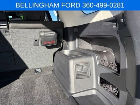 Used 2024 Toyota 4Runner TRD Off-Road image 8