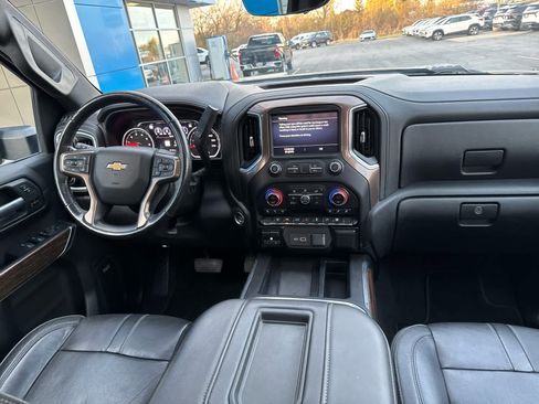 Used 2020 Chevrolet Silverado 2500 High Country w/ Technology Package image 6
