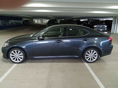 Used 2009 Lexus IS 250 AWD image 8