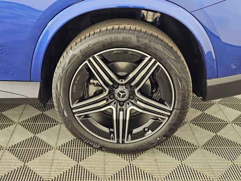 New 2025 Mercedes-Benz GLC 300 4MATIC image 13