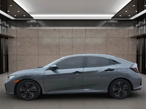 Used 2019 Honda Civic EX image 4