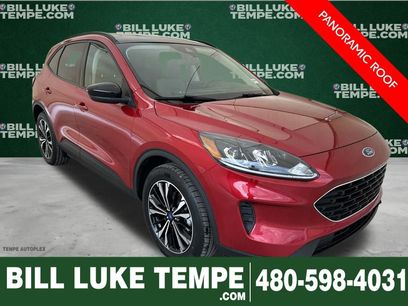 Used 2022 Ford Escape SE w/ SE Sport Appearance Package
