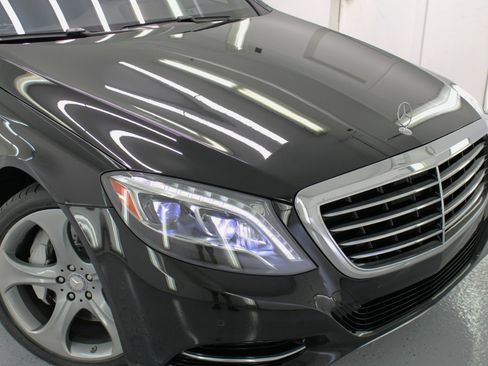 Used 2015 Mercedes-Benz S 550 Sedan image 18