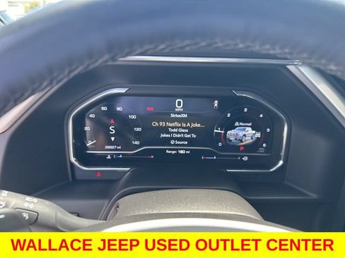 Used 2024 GMC Sierra 1500 Denali w/ Technology Package AWD/4WD image 24