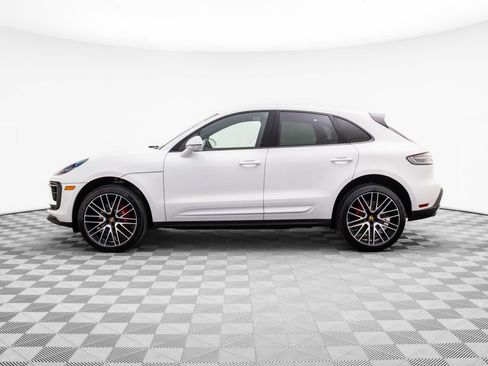 New 2026 Porsche Macan S image 2