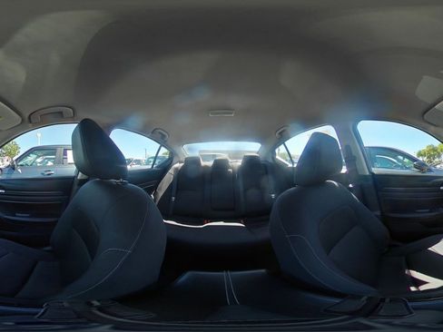 Used 2025 Nissan Altima 2.5 SV image 41