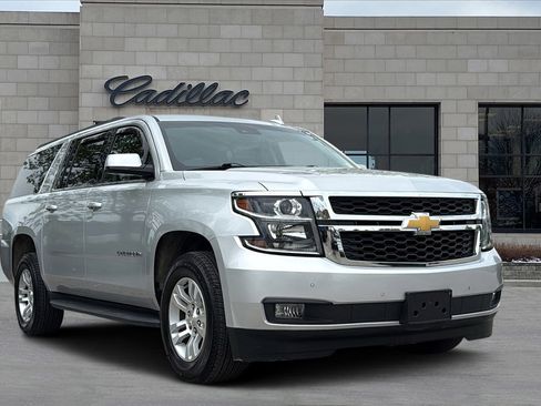 Used 2019 Chevrolet Suburban LT AWD/4WD image 1