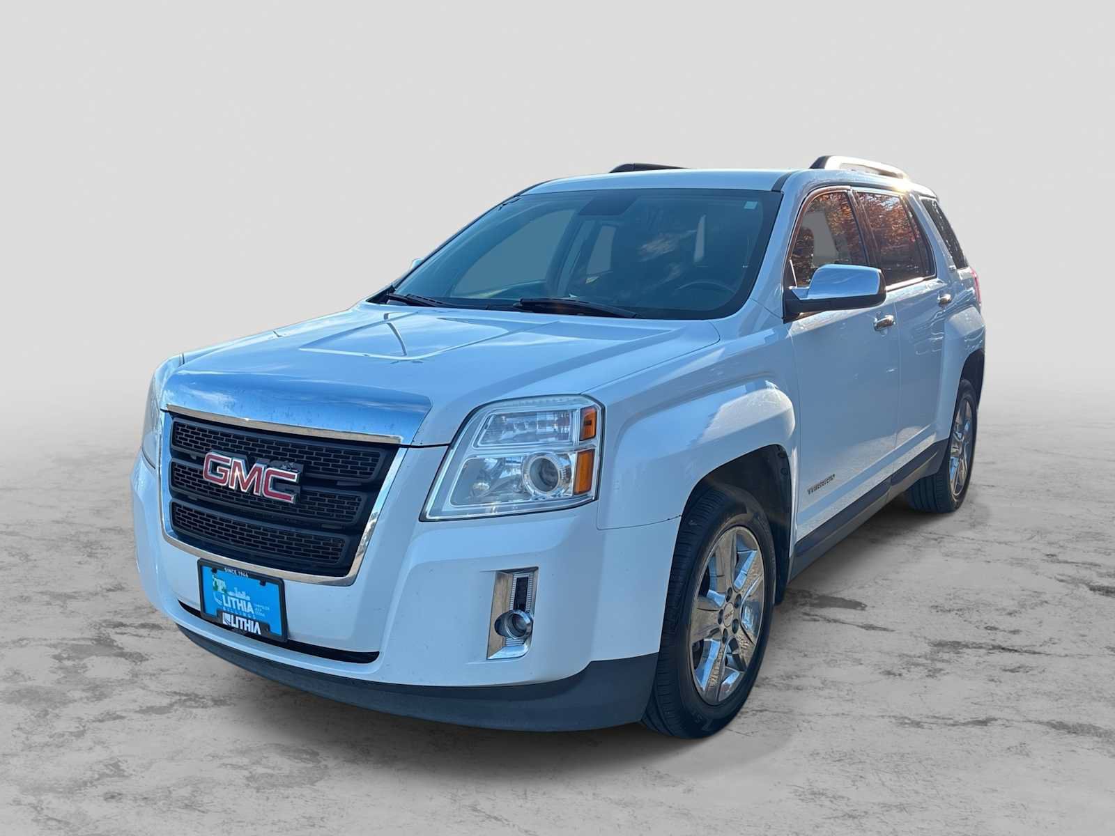 Used 2015 GMC Terrain SLE AWD/4WD image 1