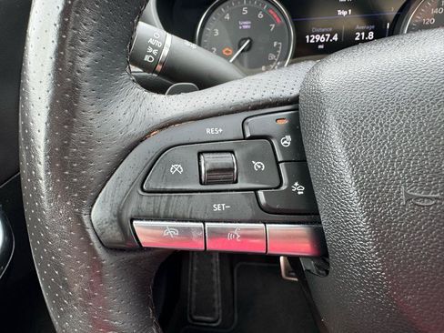Used 2023 Cadillac XT4 Sport w/ Sun And Sound Package AWD/4WD image 20