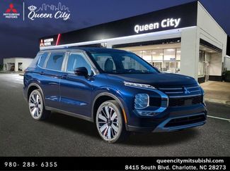 New 2025 Mitsubishi Outlander SE video 1