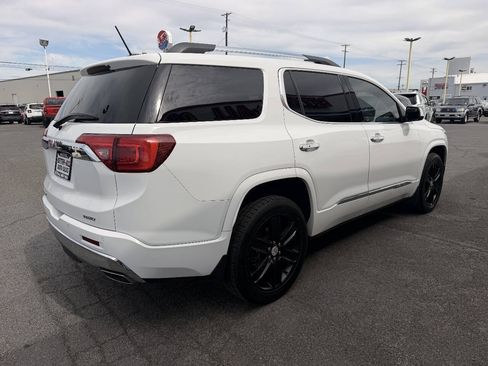 Used 2019 GMC Acadia Denali w/ Technology Package AWD/4WD image 5