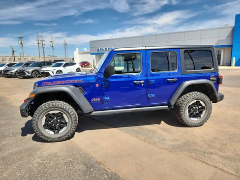 Used 2020 Jeep Wrangler Unlimited Rubicon AWD/4WD image 2