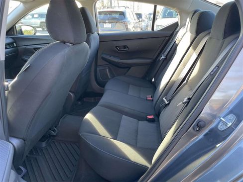 Used 2024 Nissan Sentra SV image 13