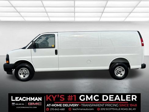 New 2026 GMC Savana 3500 Extended RWD image 6