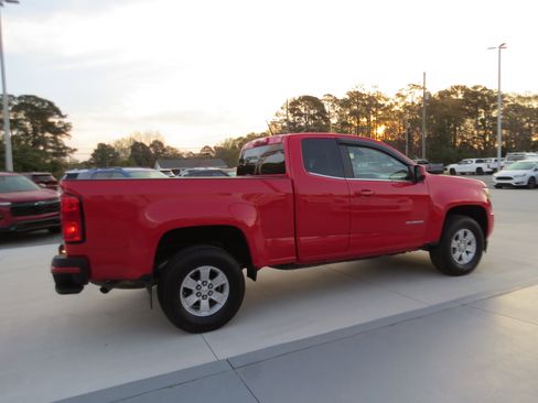 Certified 2020 Chevrolet Colorado W/T w/ WT Convenience Package image 7