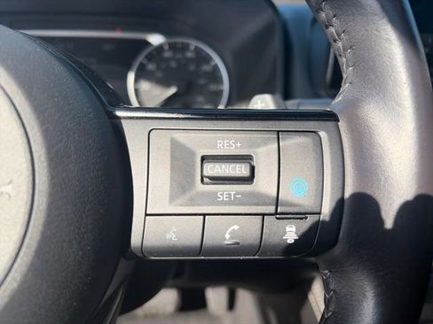 Used 2021 Nissan Rogue SL w/ Premium Package image 50