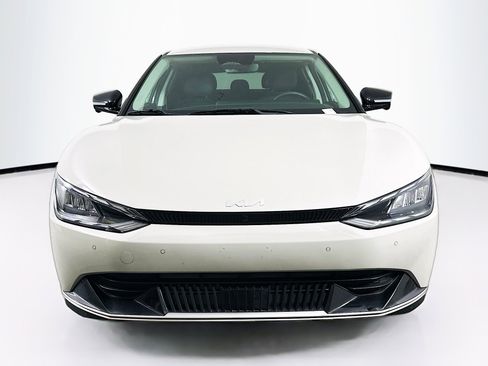 Used 2024 Kia EV6 Wind w/ Wind Technology Package RWD image 2