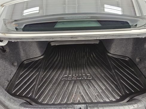 Used 2019 Honda Accord EX-L image 34