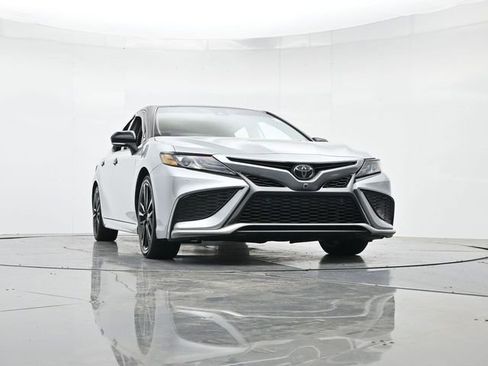 Used 2023 Toyota Camry XSE w/ Navigation Package image 36